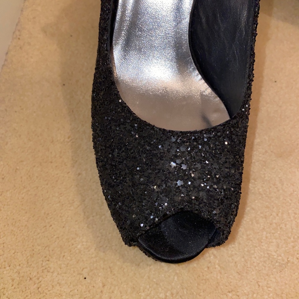 stuart weitzman wedge heels